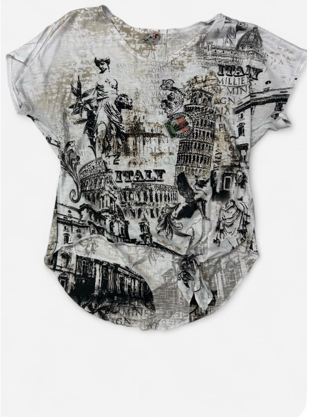 Graphic Italy Print Knot-Hem V-Neck Blouse - White/Black 🤍🖤